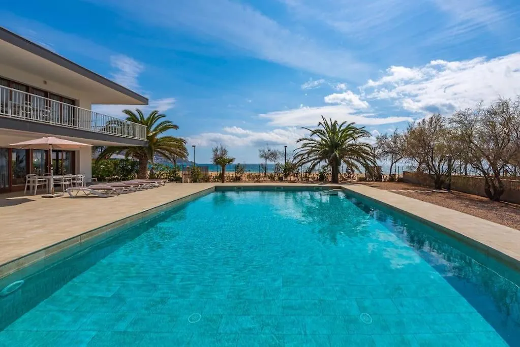 Beach Apartment - Front Line! Росас Испания